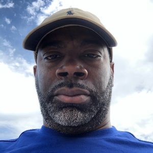 Meet your Posher, Adrian